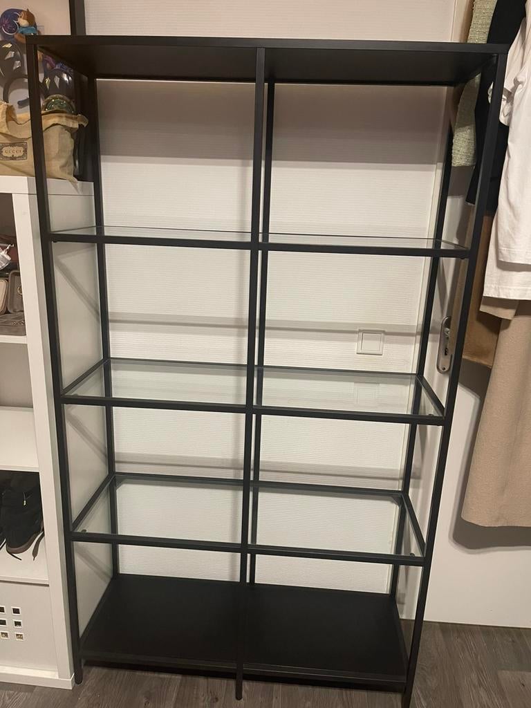 VITTSJO KAST IKEA, Huis en Inrichting, Kasten | Stellingkasten, Ophalen of Verzenden, Zo goed als nieuw
