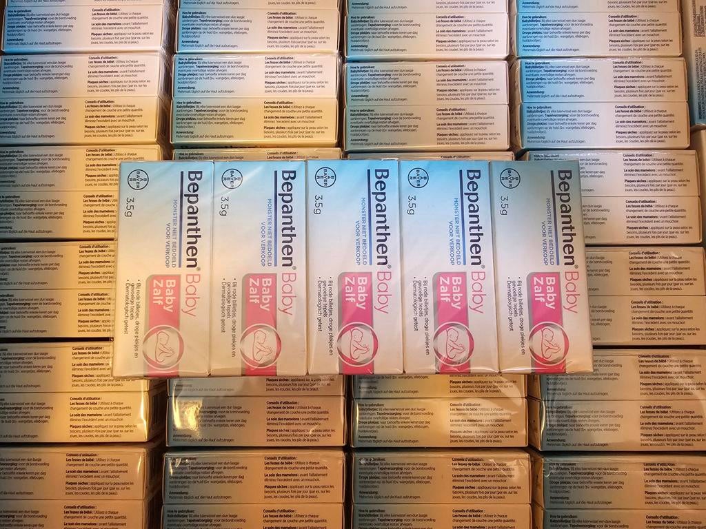 30x Bepanthen Babyzalf - Nieuw, Overige merken, Overige typen, Nieuw, Ophalen of Verzenden
