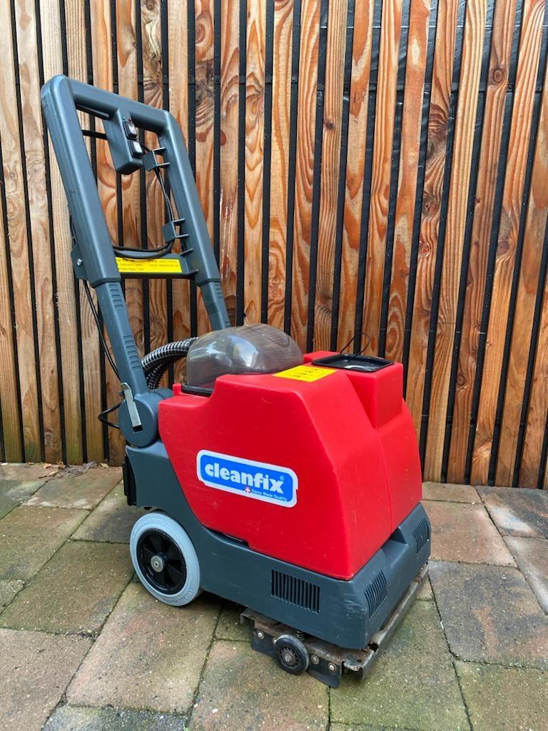 Gebruikte schrob-/zuigmachine Cleanfix RA 320 IBC, Ophalen, Gebruikt, Schrobmachine