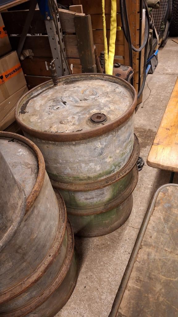 Brandstofvaten 200 liter, Verzamelen, Militaria | Tweede Wereldoorlog, Ophalen, Nederland