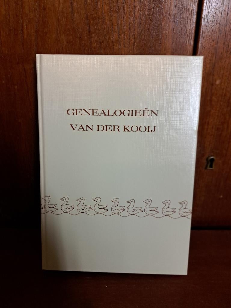 Familie van der Kooij genealogie stamboom Rotterdam, Ophalen of Verzenden, Zo goed als nieuw
