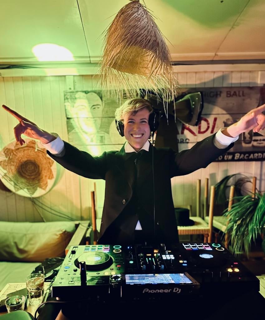 DJ te huur - Allround, Hardcore, Hardstyle, Techno & Trance!, Diensten en Vakmensen, Muzikanten, Artiesten en Dj's, Dj