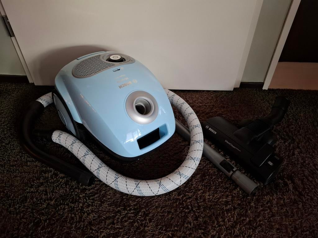 Bosch MoveOn Stofzuiger in nieuwstaat., Ophalen, Zo goed als nieuw, Stofzak, Minder dan 1200 watt