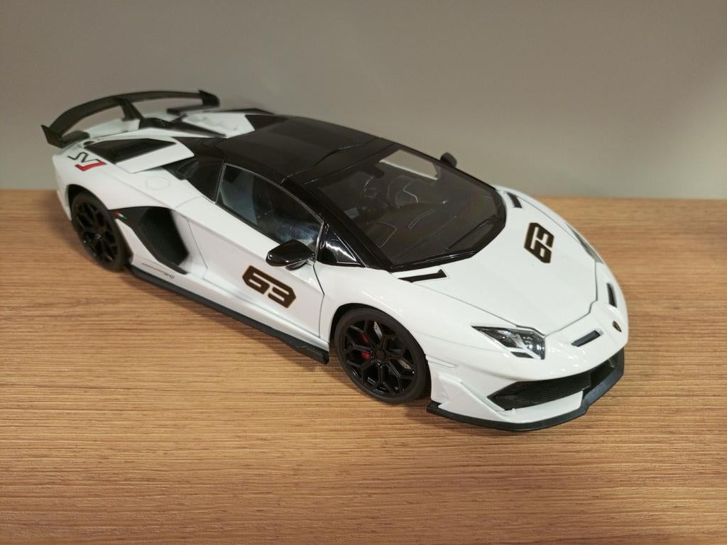 Lamborghini Aventador SVJ 1:18 Schaalmodel,Gratis Verzending, Ophalen of Verzenden, Nieuw, Auto