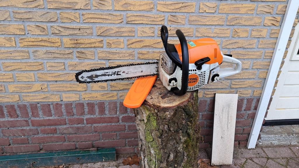 Stihl MS 251-C Kettingzaag 2,9 PK bwjr 2016, Tuin en Terras, Stihl, Gebruikt, MS 251C, Ophalen of Verzenden