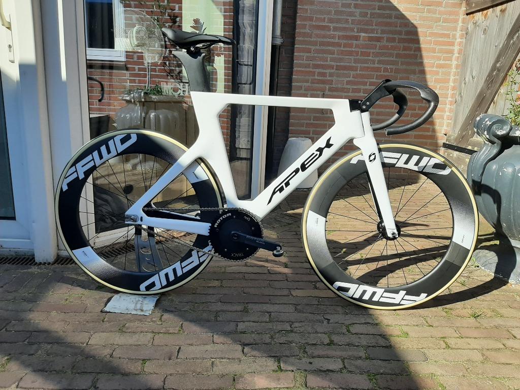 APEX Track bike maat M  Full Carbon met FFWD  en extras ZGAN, Carbon, Zo goed als nieuw, 53 tot 57 cm, Ophalen