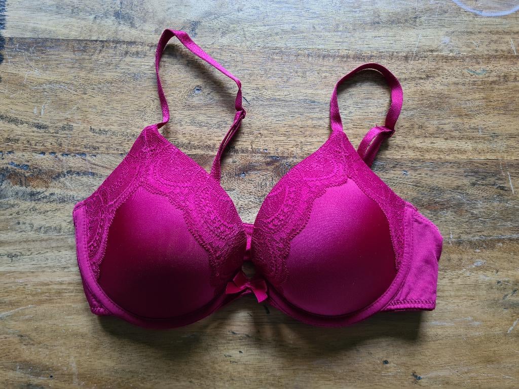 Voorgevormde beugel bh Gina, Hunkemöller, Ophalen of Verzenden, Rood, BH