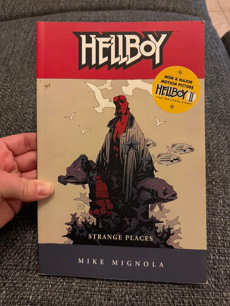 Mike Mignola - Hellboy 6 Strange Places Graphic Novel Horror, Boeken, Strips | Comics, Eén comic, Ophalen of Verzenden, Zo goed als nieuw