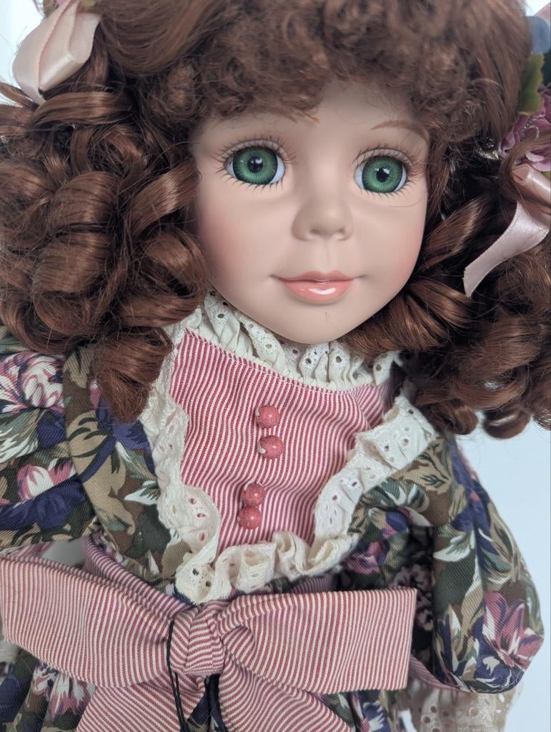 Collectable dolls, porseleinen pop., Ophalen of Verzenden, Zo goed als nieuw, Pop