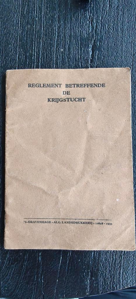 Reglement betreffende de krijgstucht 1939, Ophalen of Verzenden, Nederland, Boek of Tijdschrift