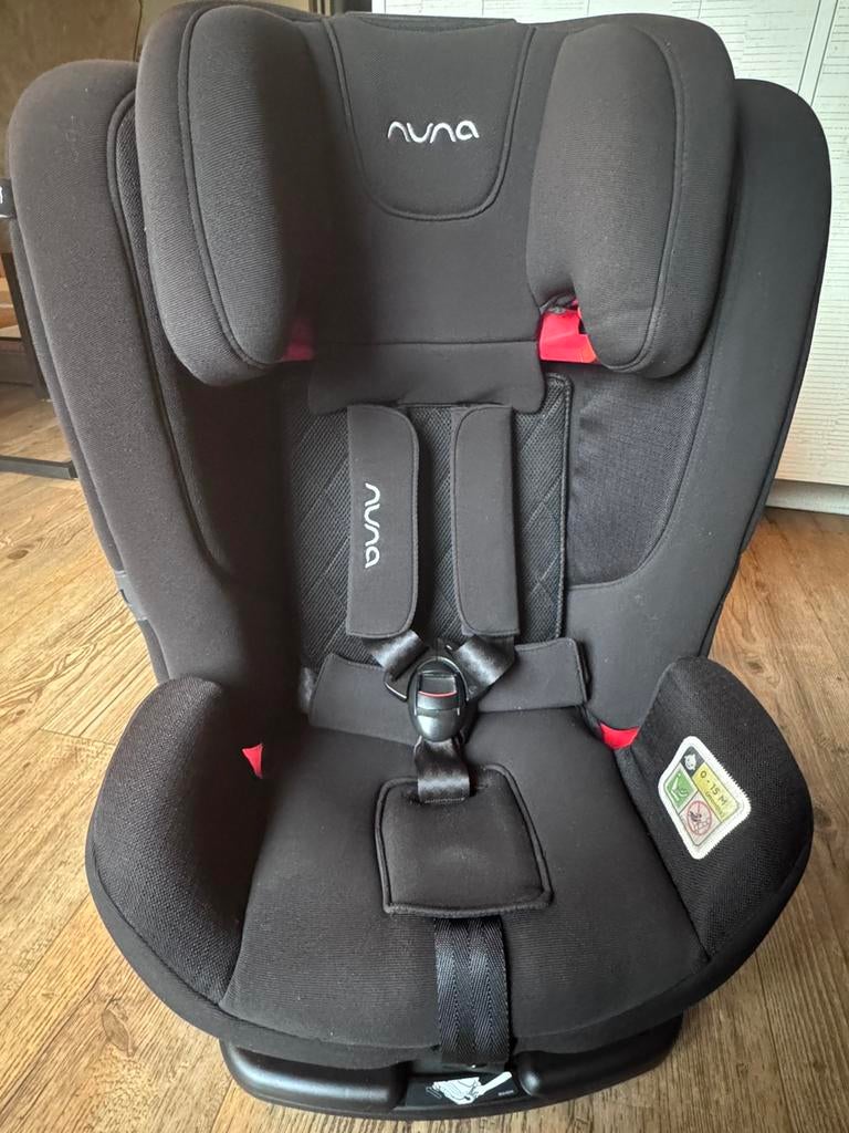 Nuna autostoel 2/3, Overige merken, Ophalen of Verzenden, Zo goed als nieuw, Isofix
