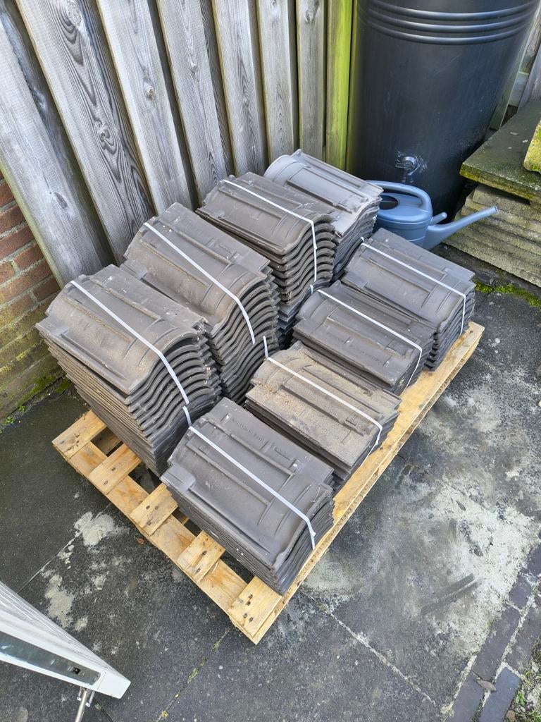 Dakpannen, Doe-het-zelf en Verbouw, Dakpannen en Dakbedekking, Ophalen, 10 tot 15 m², Steen of Klei, Nieuw