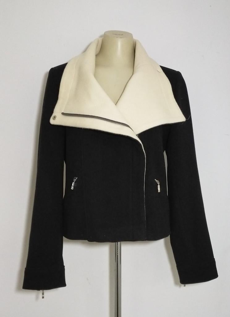 Zwart jasje met roomwitte kraag met wol & cashmere van Damo, Kleding | Dames, Jassen | Winter, Zo goed als nieuw, Maat 38/40 (M)