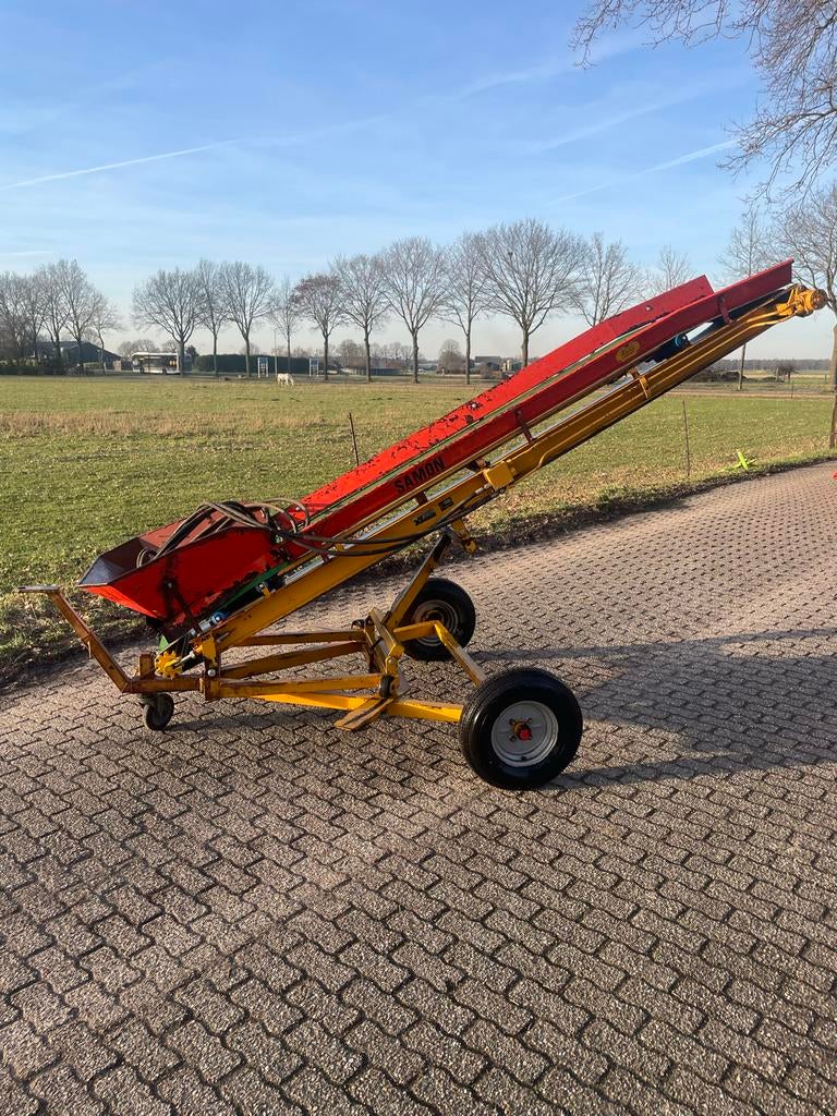 Diverse landbouwmachines:Samon, Capon, Zakelijke goederen, Ophalen, Akkerbouw, Overige typen