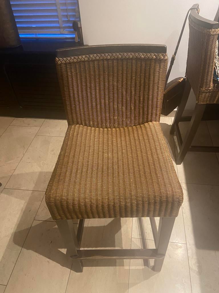 2 barkrukken van Loom original in goede staat! Van Posthuys, 2 krukken, Ophalen of Verzenden, Zo goed als nieuw, 60 tot 90 cm