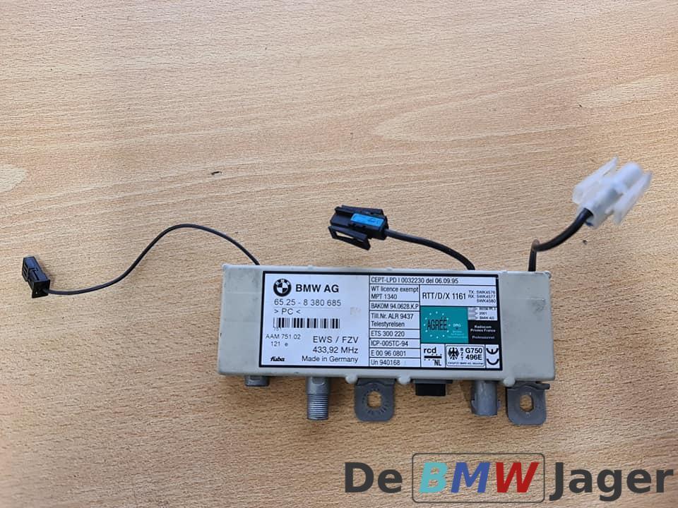 Antenne versterker BMW E38 E39 65258380685, Gebruikt, Ophalen of Verzenden, BMW, BMW