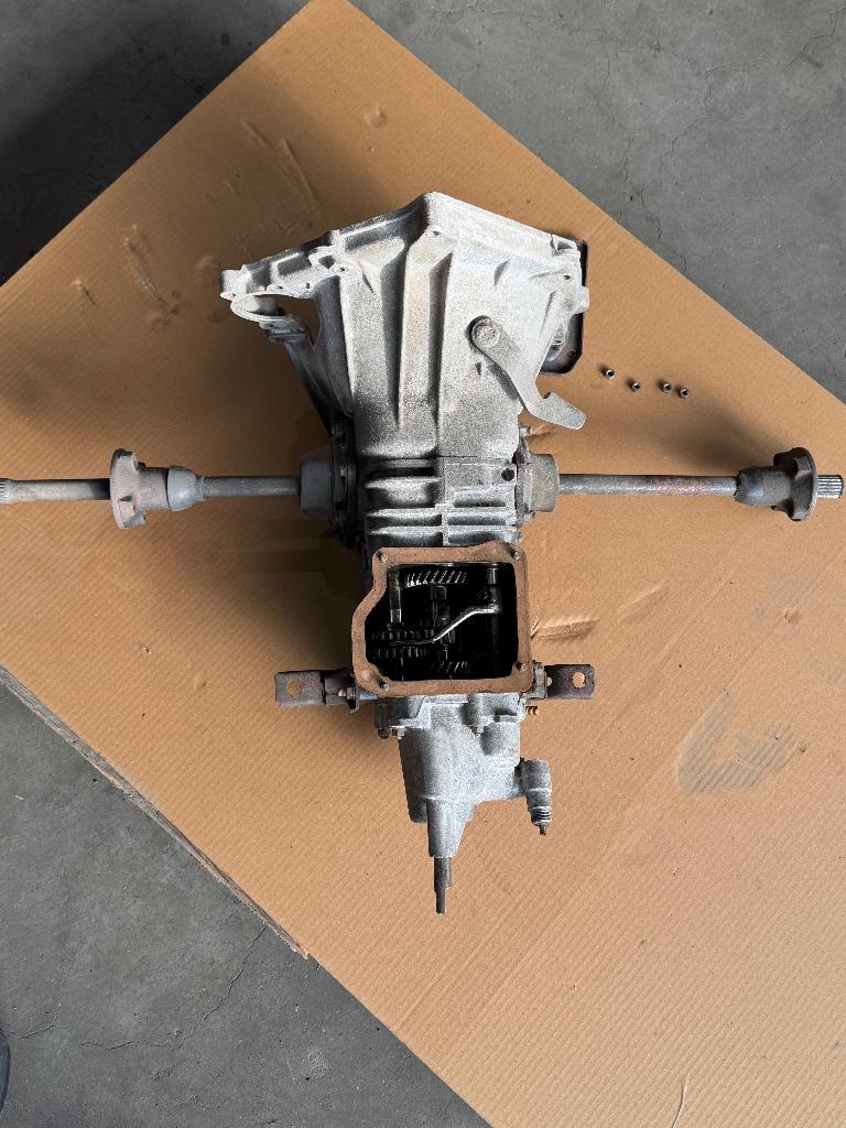 Fiat 500 / Fiat 126 versnellingsbak ongesynchroniseerd, Ophalen, Gebruikt, Fiat