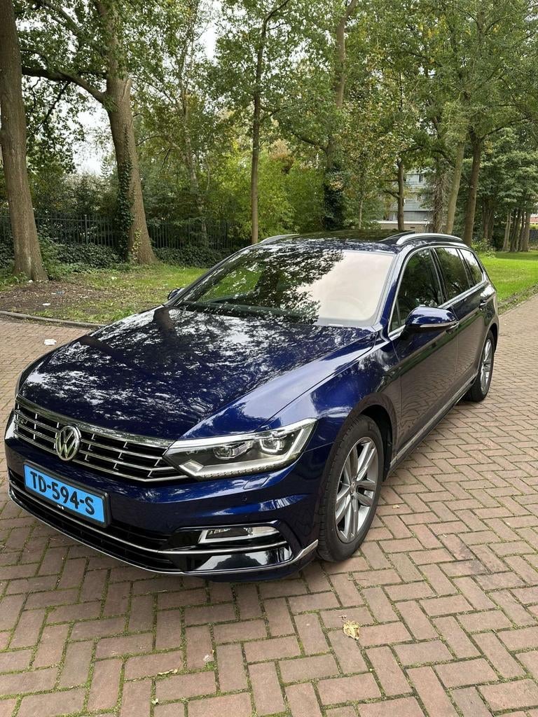 Volkswagen Passat 1.6 TDI 88KW Variant DSG 2018 Blauw taxi, Auto's, Volkswagen, Bedrijf, Passat, ABS, Achteruitrijcamera, Adaptieve lichten