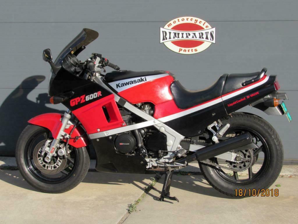 Op zoek naar GPZ600 of GPX600 delen ? GPX 600 R - GPZ 600 R, Kawasaki, Ophalen of Verzenden, Gebruikt, Japan