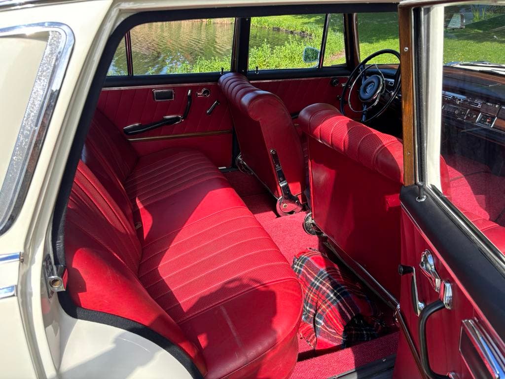 Mercedes-Benz 220S Automatic 1965, foto 10