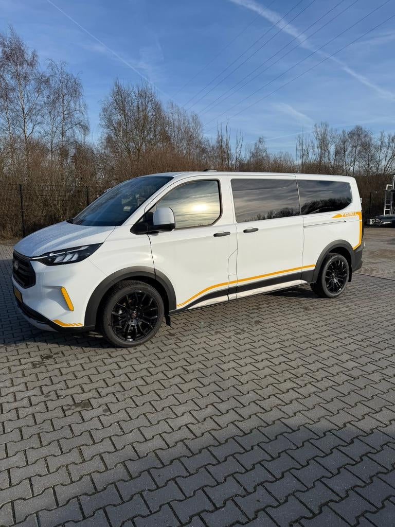 Ford Custum Trail 4x4 DC 170pk Tdci aut. 2024 Wit, Automaat, 4 cilinders, 2500 kg, Wit