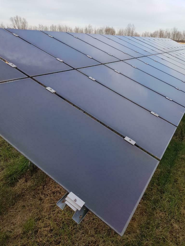 Pallet zonnepanelen 32 stuks (ca. 1,200 Kwp), Doe-het-zelf en Verbouw, Zonnepanelen en Toebehoren, Ophalen, Gebruikt, Overige typen