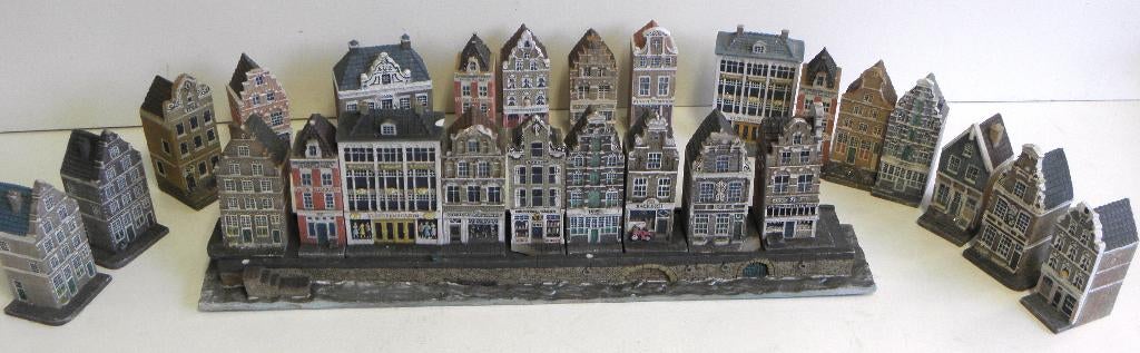 25 blokker huisjes met een kade, Ophalen of Verzenden, Gebruikt