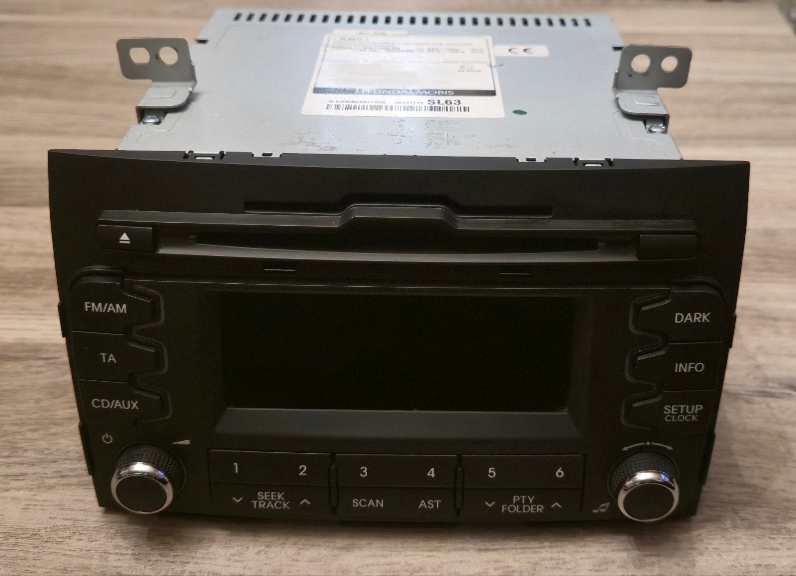 Nieuwstaat Rio FM Stereo autoradio met CD/AUX speler., Ophalen of Verzenden, Nieuw