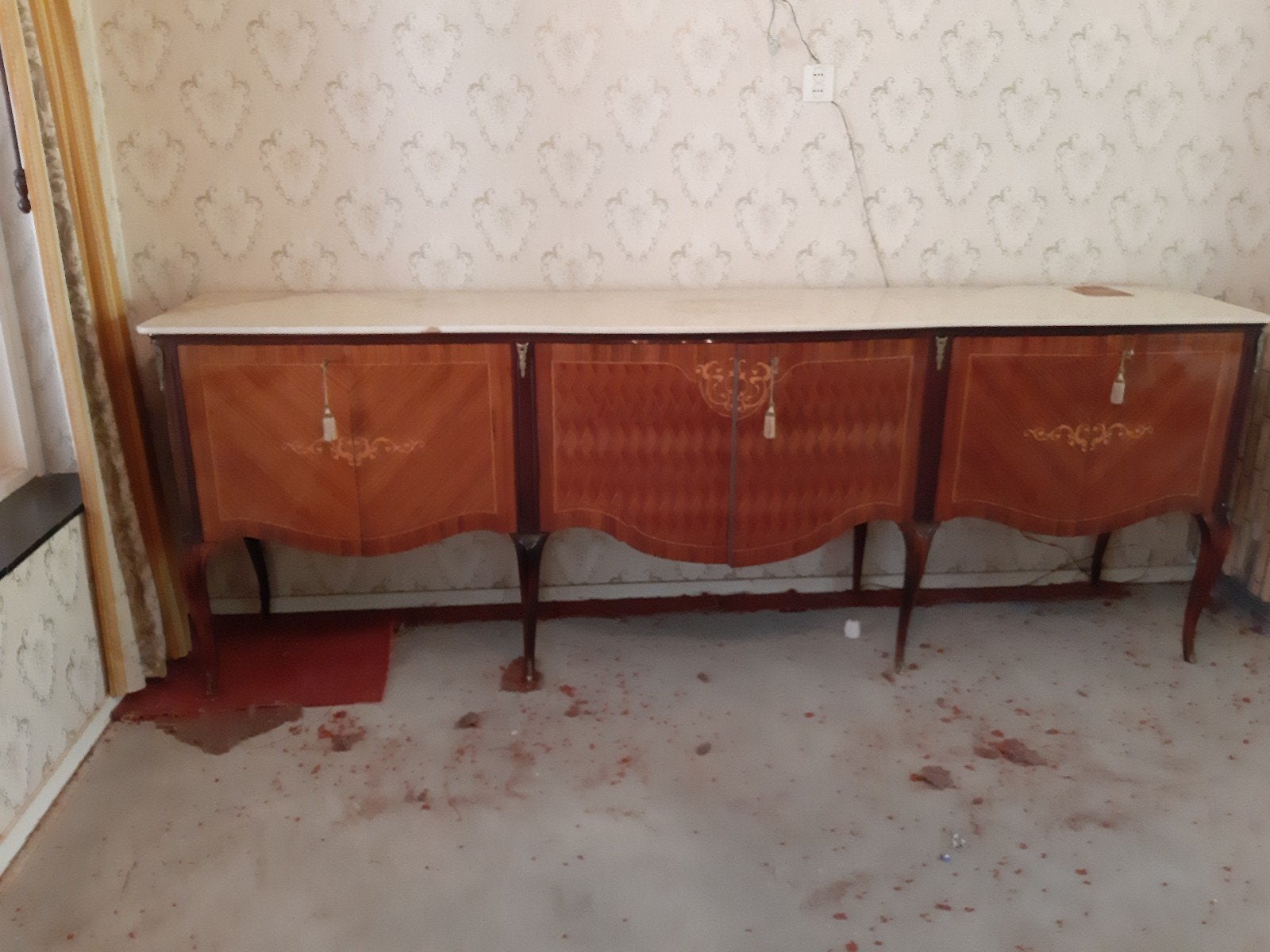 Antiek dressoir met marmeren blad, Ophalen