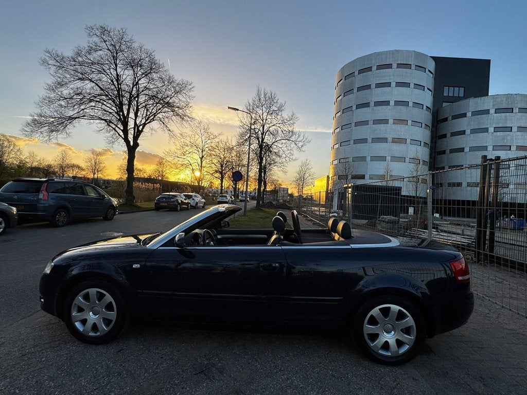 Audi A4 Cabriolet 1.8 Turbo Pro Line, Auto's, Audi, Voorwielaandrijving, Gebruikt, 4 cilinders, Cabriolet