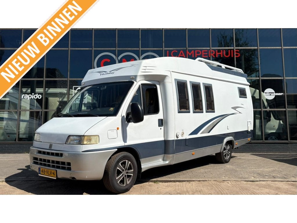 Hobby 600 2.8 JTD FaceToFace,Vastbed,Luifel, Caravans en Kamperen, Campers, Achteruitrijcamera, Ringverwarming, Fiat, Hobby