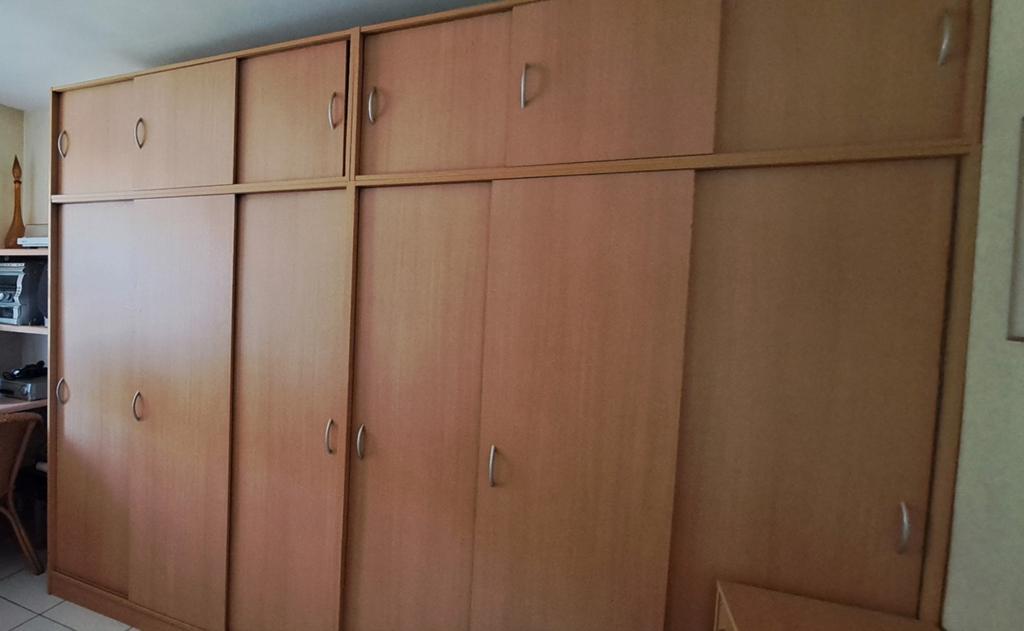 Super praktische en grote kastenwand, Ophalen, 200 cm of meer, 200 cm of meer, 25 tot 50 cm