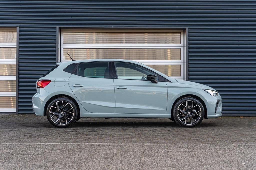 SEAT Ibiza 1.0 EcoTSI 95pk FR Business Connect | 18" Velgen, Voorwielaandrijving, 12 maanden, Stof, Ibiza
