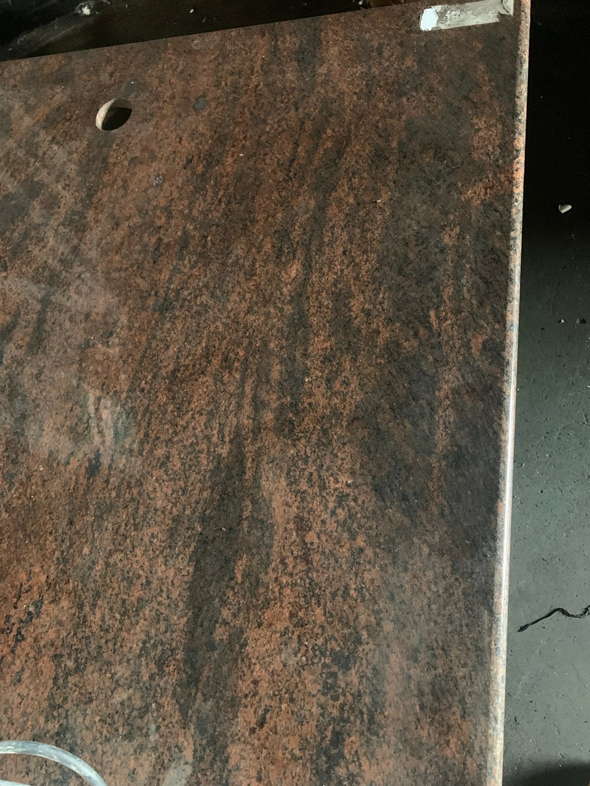 Robuuste werktafel met granieten blad en wielen, Ophalen, Gebruikt, 100 tot 150 cm, Vier personen