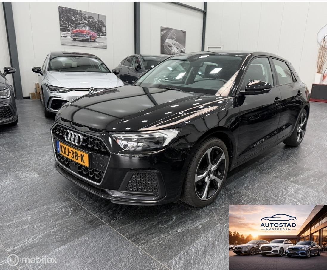 Audi A1 1.0 TFSI AUTOMAAT AMBIENTE AUTOMAAT, Auto's, Automaat, Stof, Overige brandstoffen, Zwart
