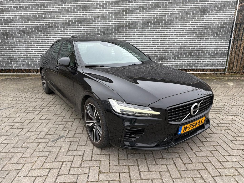Volvo S60 2.0 Recharge T6 AWD R-Design | Plug-In Hybrid (PHE, 12 maanden, Gebruikt, Euro 6, 4 cilinders