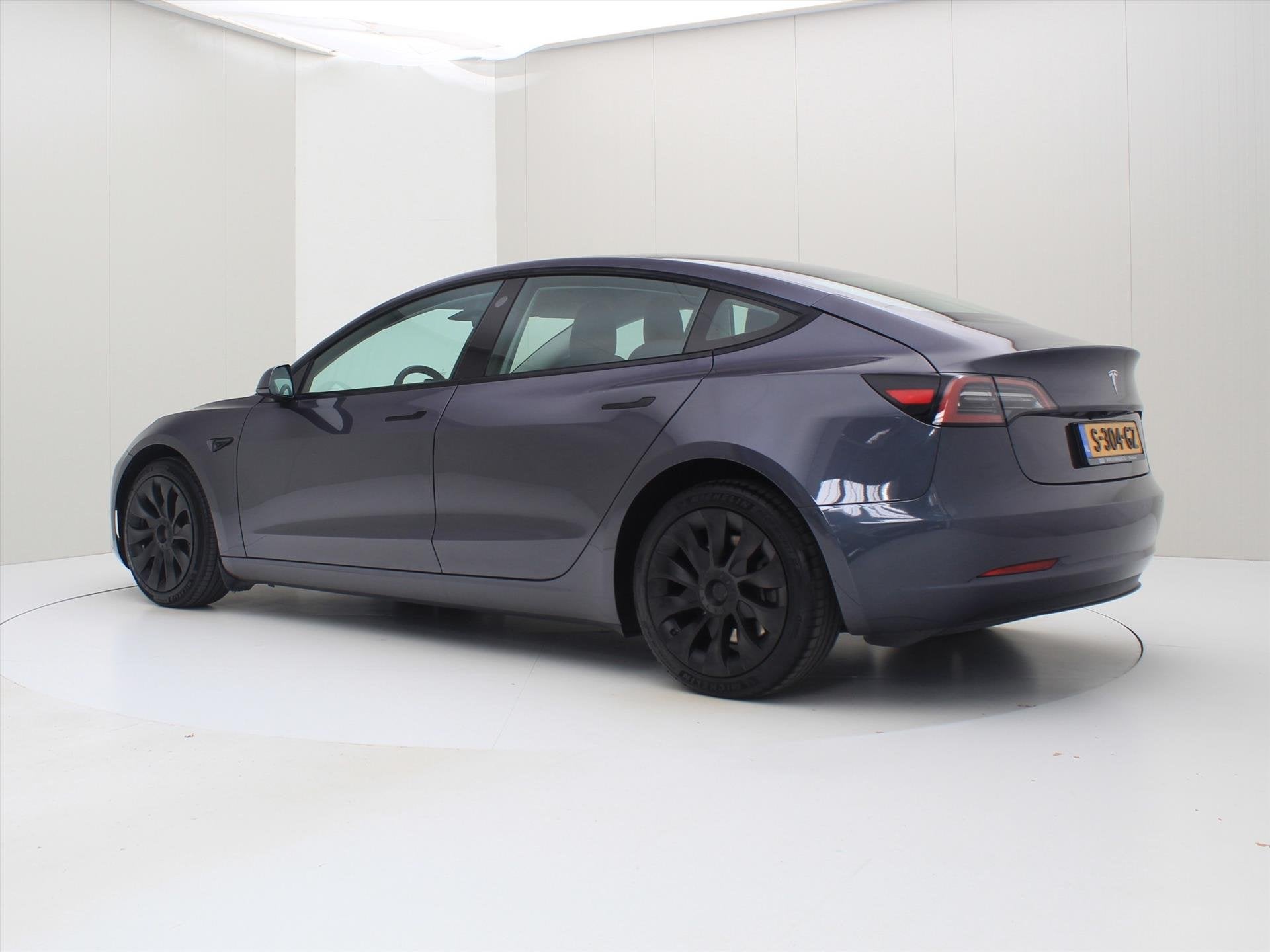 Tesla Model 3 Long Range AWD 94.1% SoH UPGRADE [ AMD RYZEN+W, Auto's, Automaat, Gebruikt, Zwart, 351 pk