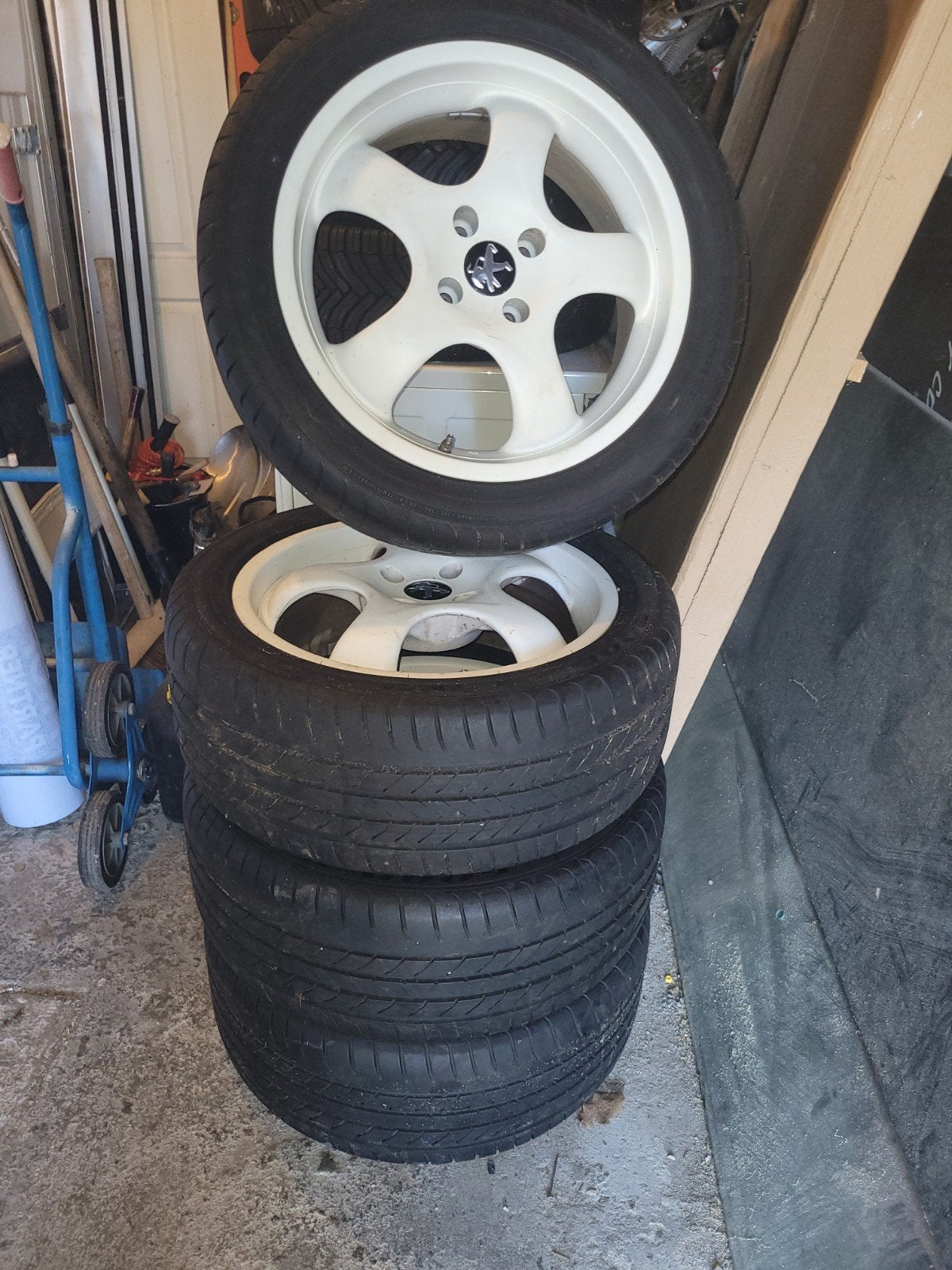 17 inch velgen  Peugeot 4x108 zomerbanden, Auto diversen, Ophalen