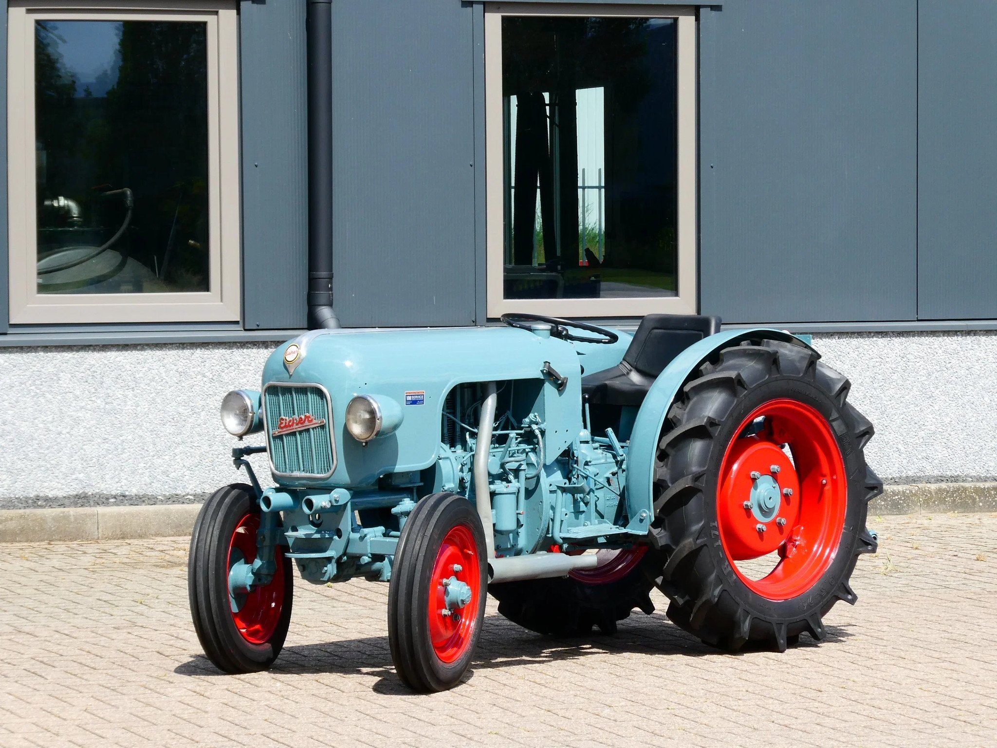 Eicher PUMA I ES202 2wd / Smalspoortrekker, Overige merken, Gebruikt, De Maalstroom 3
8255 RN  Swifterbant, VM Service