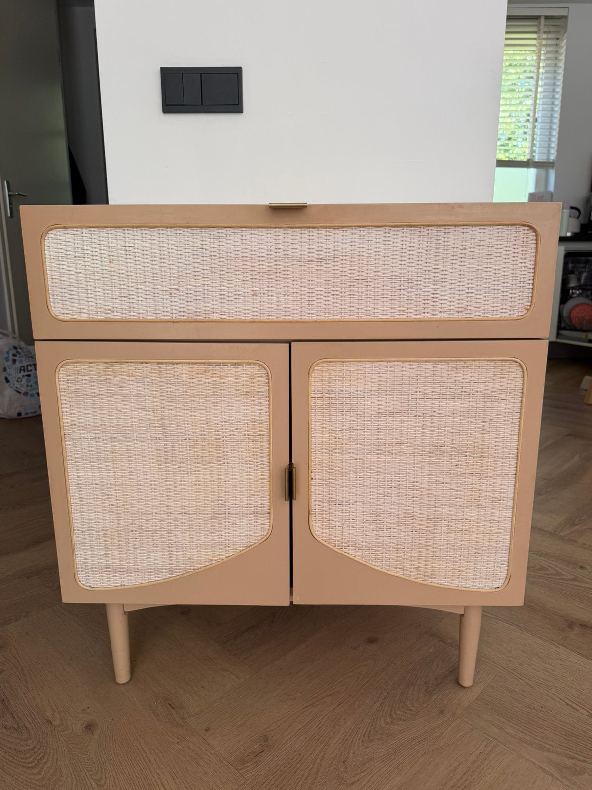 Kastje Made, Ophalen, Zo goed als nieuw, 25 tot 50 cm, 50 tot 100 cm
