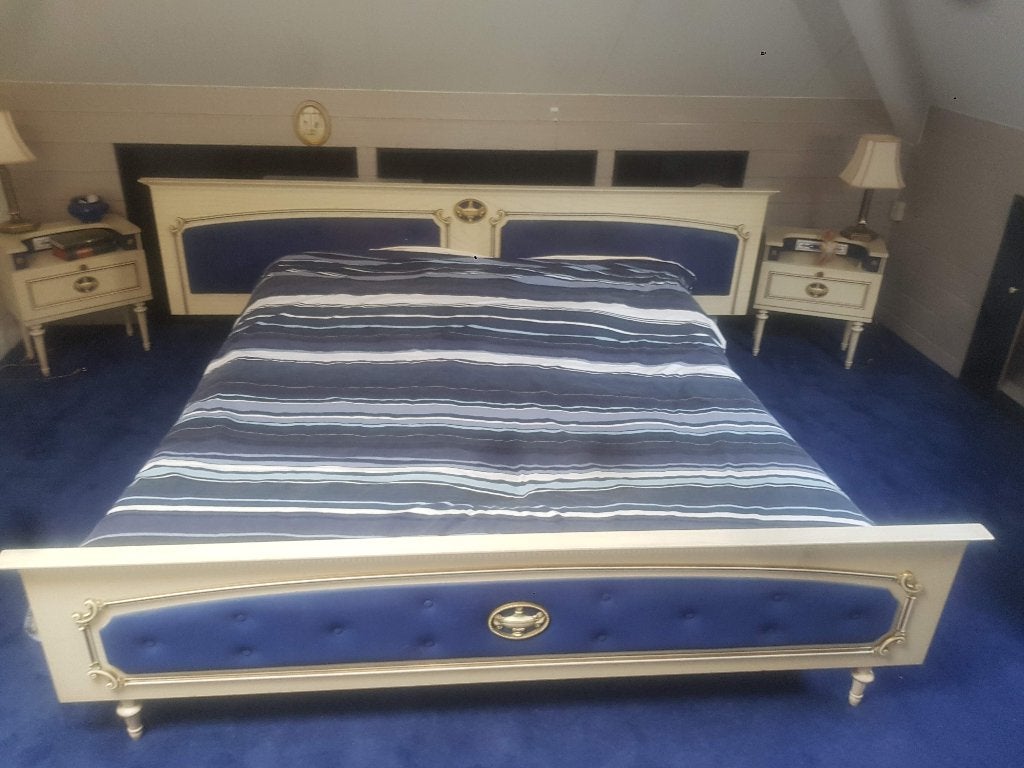 Slaapkamer bed lits-jumeaux kasten kaptafel stoel matras, Ophalen, Zo goed als nieuw, Tweepersoons