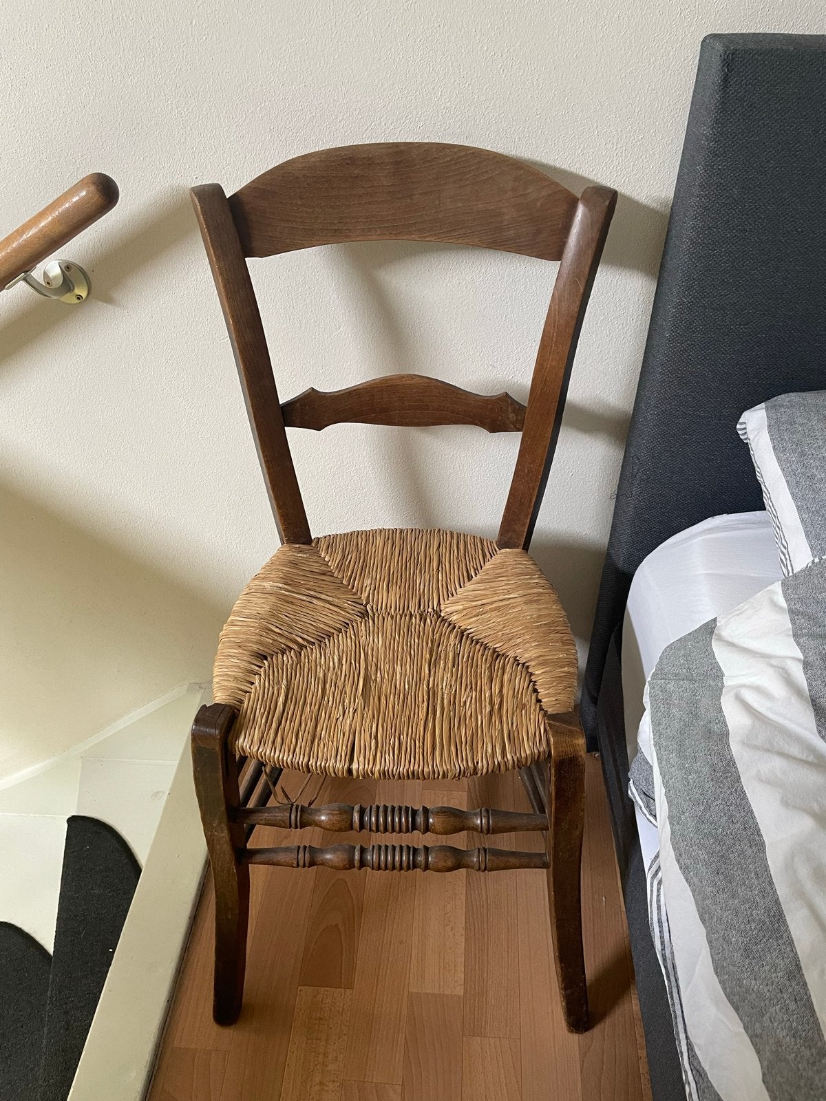Vintage houten stoelen met rieten zitting, Antiek en Kunst, Ophalen