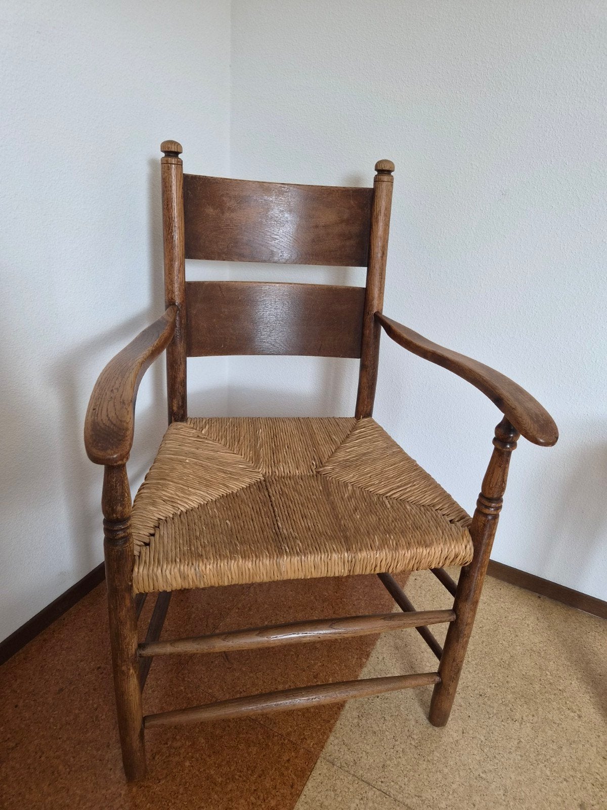 Vintage houten stoel met rieten zitting, Antiek en Kunst, Ophalen