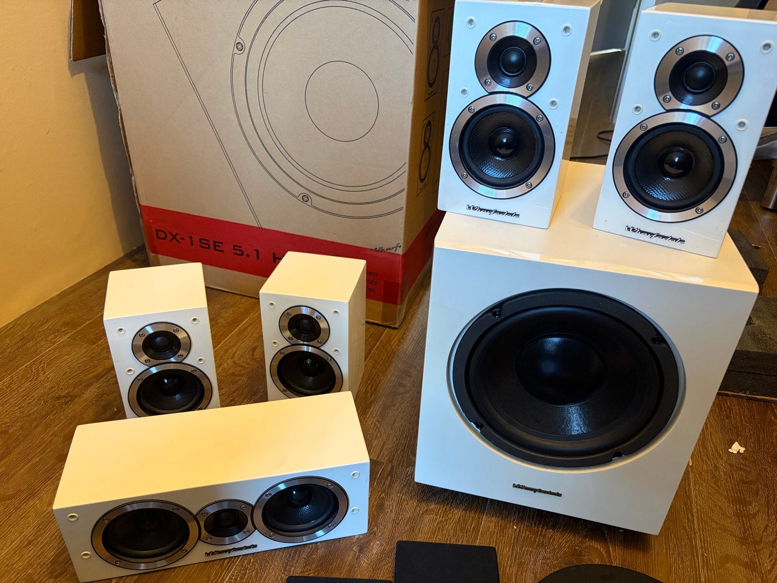 Wharfedale DX-1SE 5.1 Home Cinema Luidsprekersysteem, Ophalen, Wharfedale, Zo goed als nieuw, 60 tot 120 watt