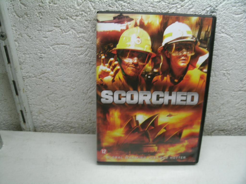 dvd 228b scorched, Cd's en Dvd's, Alle leeftijden, Ophalen of Verzenden, Zo goed als nieuw