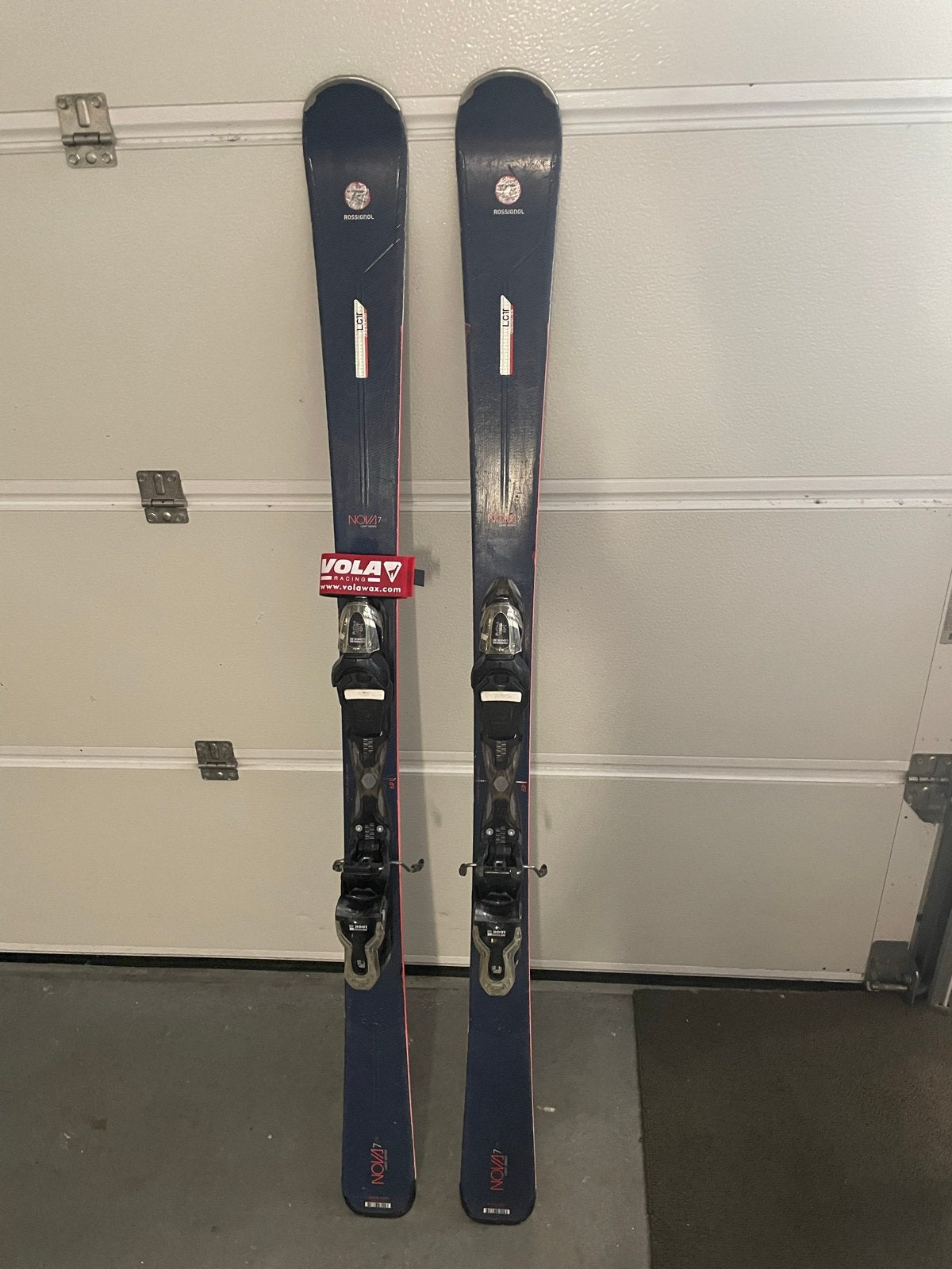 Rossignol Nova 149cm ski's - Gewaxt en geslepen, Sport en Fitness, Skiën en Langlaufen, 140 tot 160 cm, Rossignol, Ophalen of Verzenden