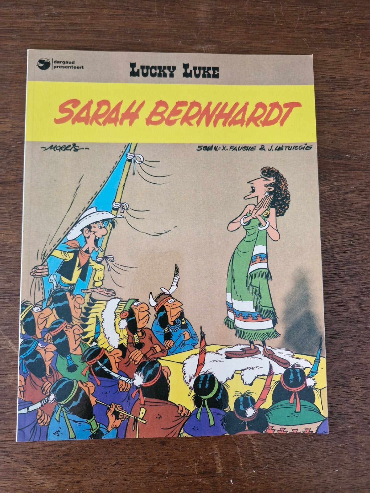 Lucky Luke - Deel 21: Sarah Bernardt (1982), Eén stripboek, Ophalen of Verzenden, Zo goed als nieuw