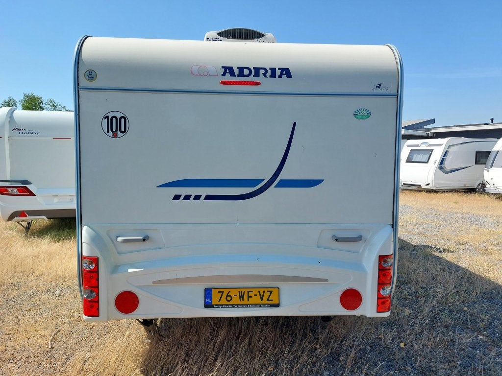 Adria Adora 552 UL (1058312), Rondzit, Schokbreker, Particulier, Adria