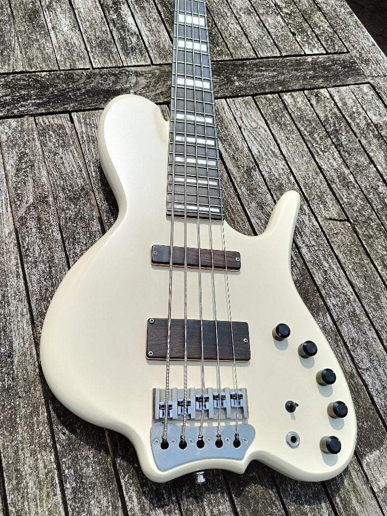 Wood & Tronics Custom 5 (White), Muziek en Instrumenten, Ophalen, Gebruikt, Elektrisch, 5-snarig