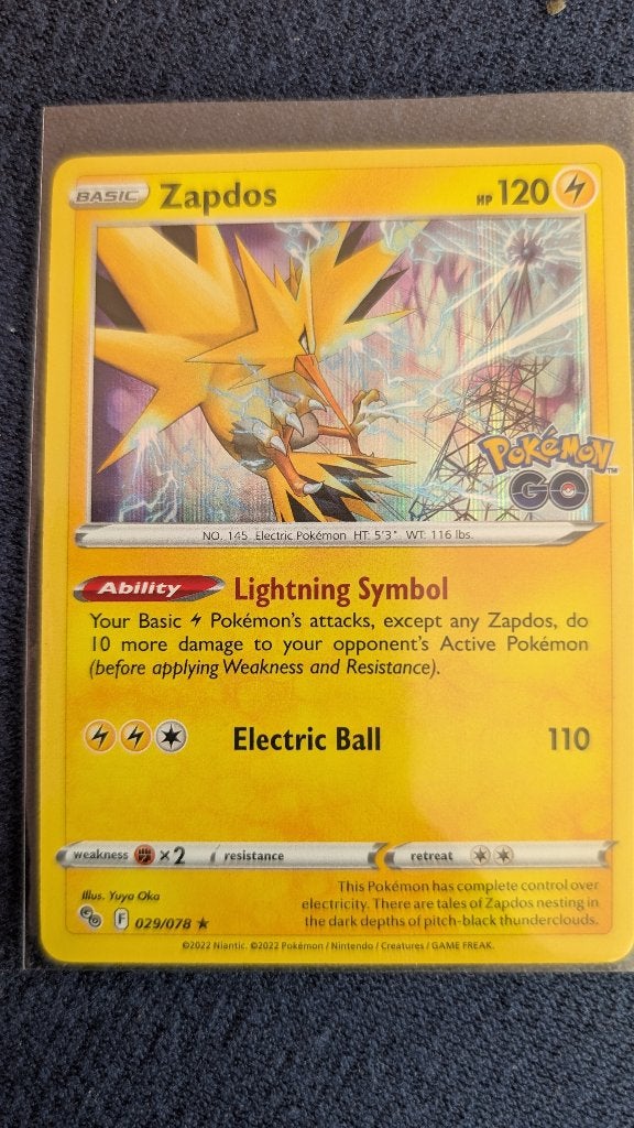 Zapdos 029/078 rare holo card from the 2022 Pokémon GO, Ophalen of Verzenden, Nieuw, Foil